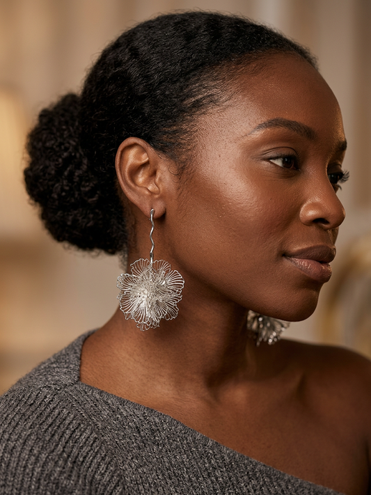 Stunning Jewelry - Beautiful dangle earrings